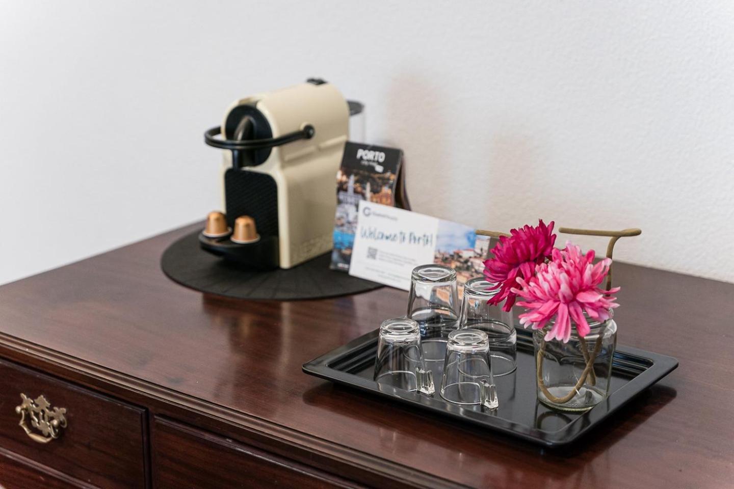 Suites In Flores Порто Екстериор снимка
