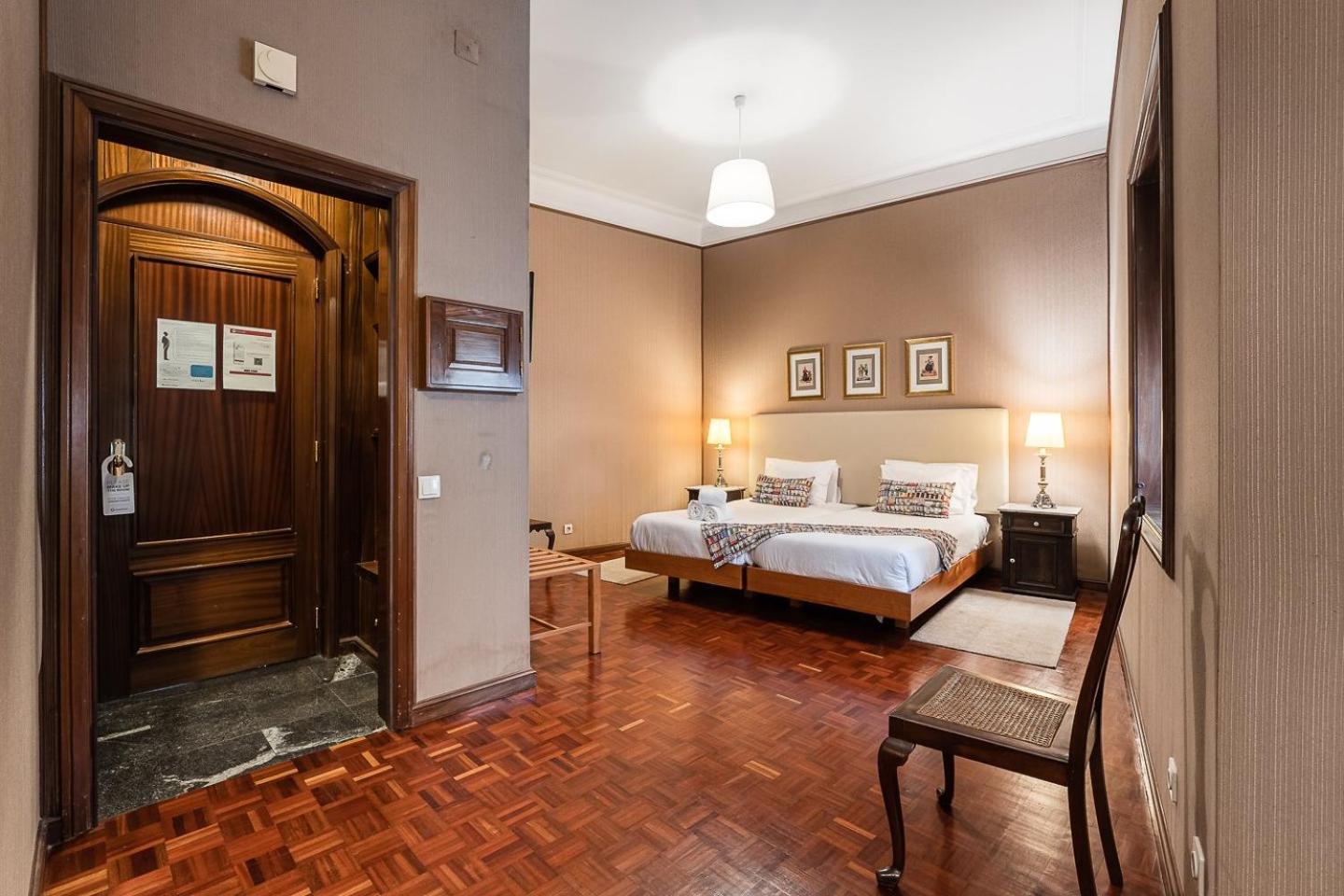 Suites In Flores Порто Екстериор снимка